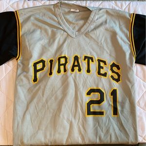 Pirates Roberto Clemente Giveaway Jersey